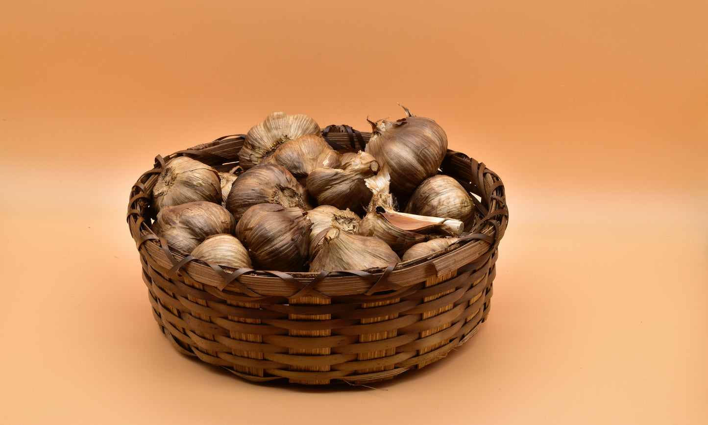 Black Garlic „Gummibärli“ Knollen 250g