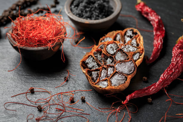Black Garlic „Gummibärli“ Knollen 250g