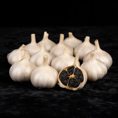 Black Garlic „Cremig“ Knollen 500g