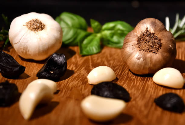 Black Garlic Knolle 100g