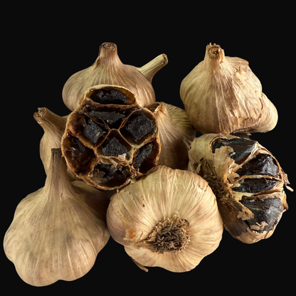 Black Garlic Knollen – Gummibärli-Konsistenz
